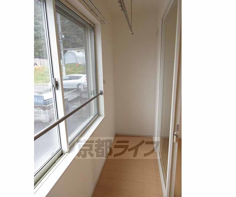 バルコニー　きれいなバルコニーです