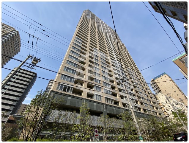 建物外観　ビオール大阪大手前タワー　外観