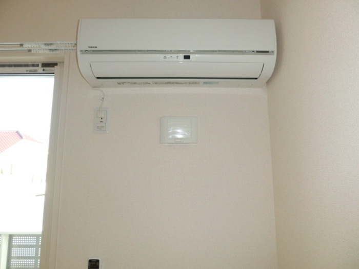 その他設備　エアコン2台付き