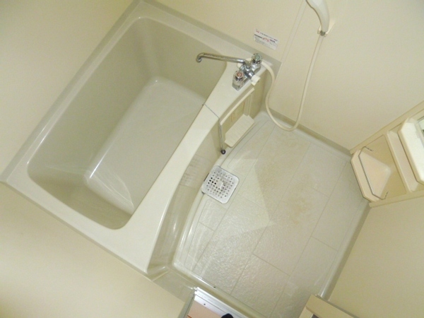 バス・シャワールーム　シンプルな浴室です！
