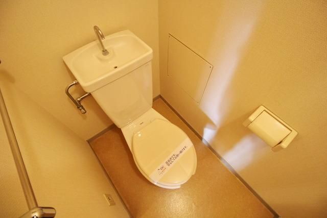 トイレ　★清潔感のあるトイレです★