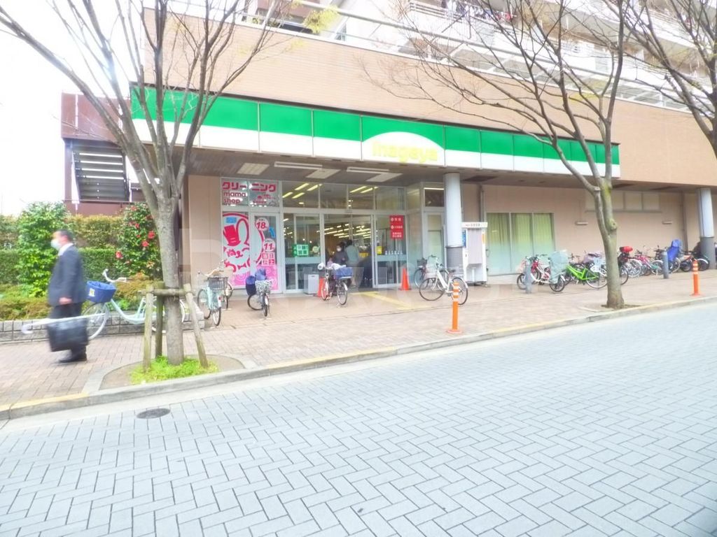 スーパー　いなげや江戸川船堀店（スーパー）まで380m