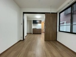 居室・リビング　7.4帖のきれいなDK。