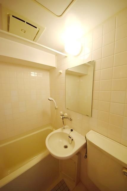 洗面設備　※同建物別号室参考写真