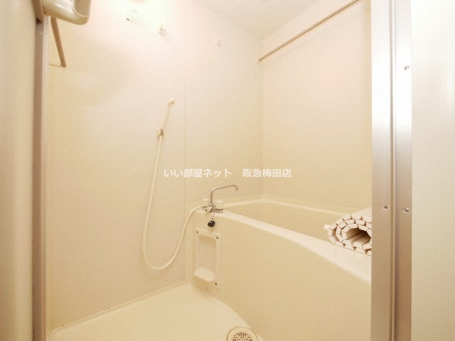 バス・シャワールーム　画像と現状が異なる場合は現状優先となります。