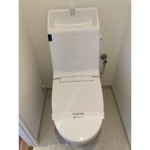 トイレ　トイレもきれいです