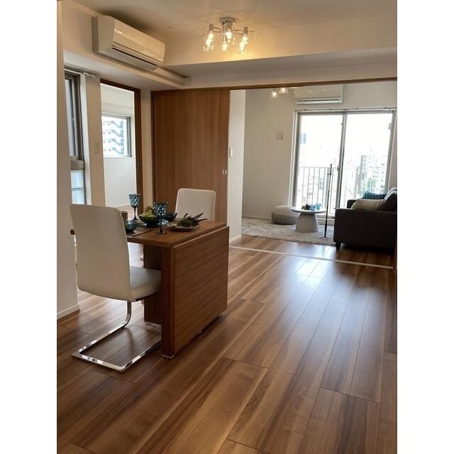 居室・リビング　おしゃれなリビングです