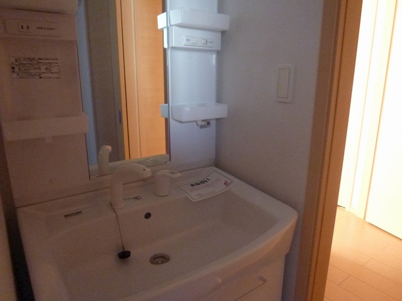 洗面設備　101号室写真