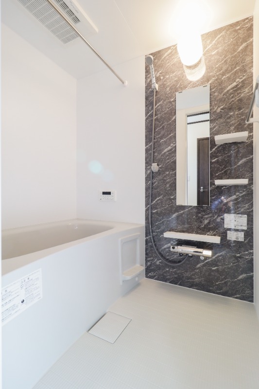 バス・シャワールーム　図面と現状に相違がある場合には現状を優先