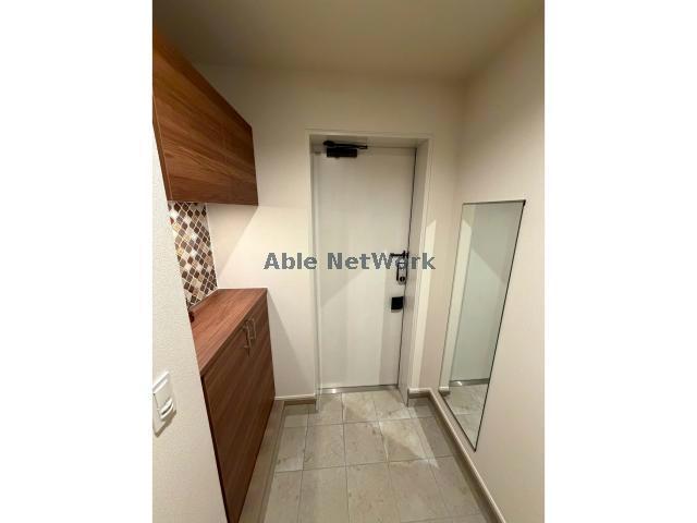 玄関　同型タイプ　現況優先