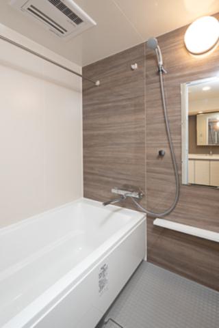 バス・シャワールーム