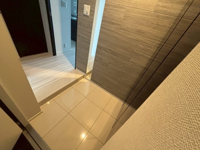 玄関　収納もある玄関です