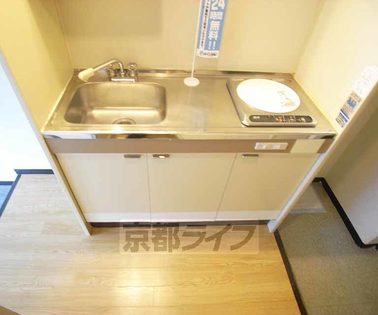 キッチン　キッチンです。