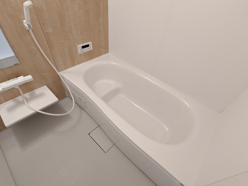 バス・シャワールーム　図面と現状に相違がある場合には現状を優先