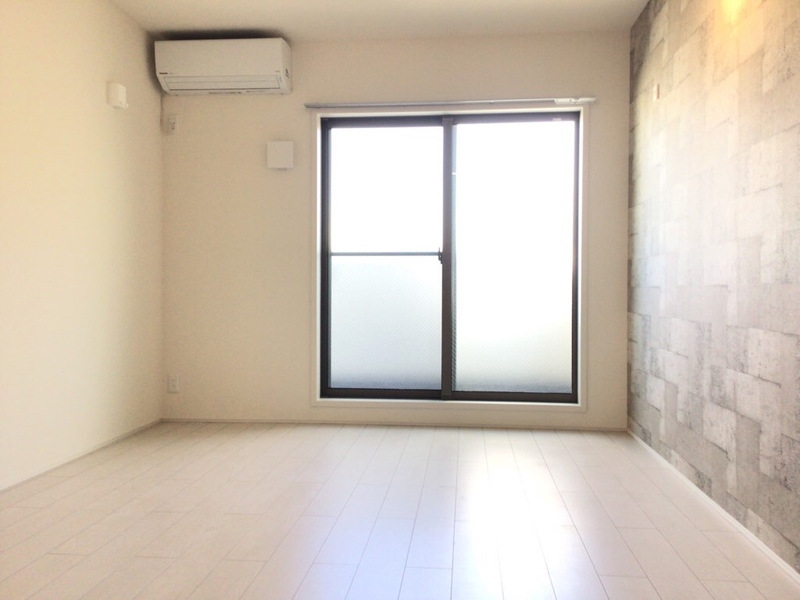 居室・リビング　エアコン付きで初期費用を抑えられます♪