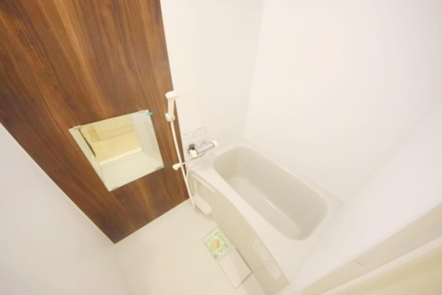 バス・シャワールーム　浴室