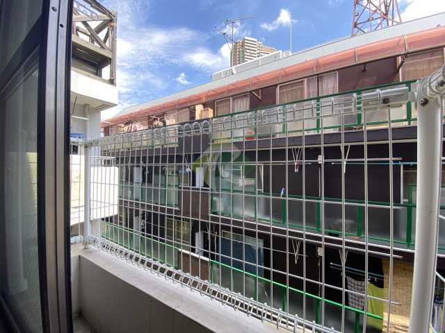 バルコニー　※参考写真　同タイプ（間取り）の写真となります。