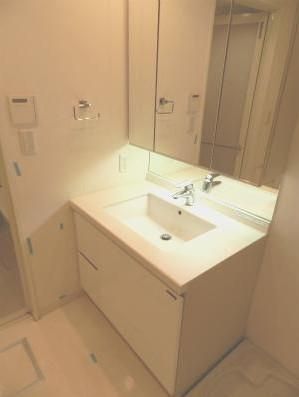 洗面設備　☆嬉しい独立洗面台☆