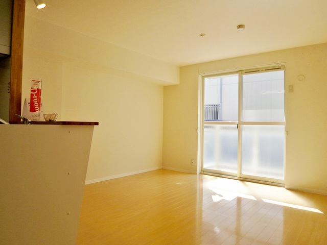 居室・リビング　広々としたリビング♪