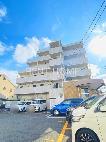 建物外観　ＲＣ造マンションです