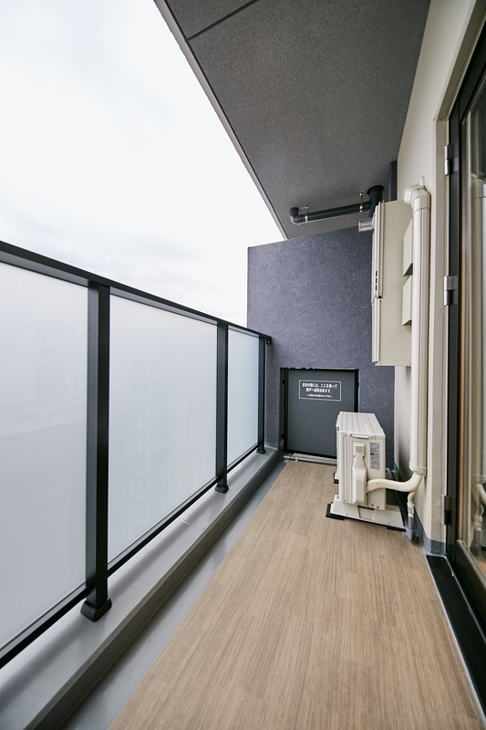 バルコニー　バルコニー