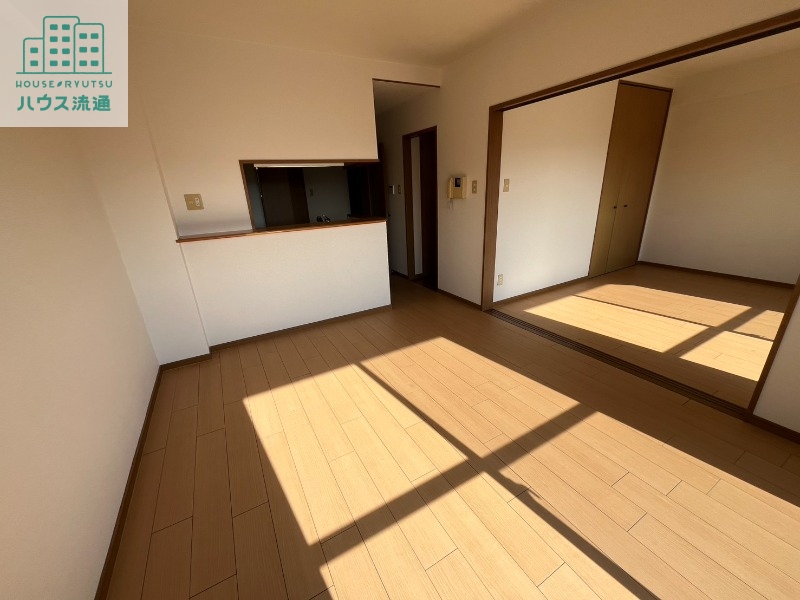 居室・リビング　※別号室の写真