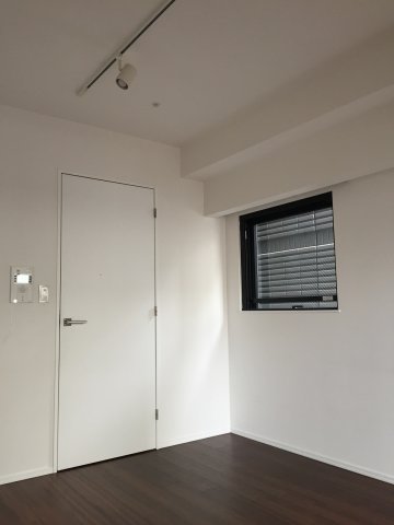 居室・リビング　※高層階のお部屋の写真です