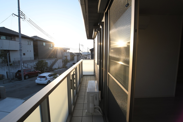 バルコニー　バルコニー