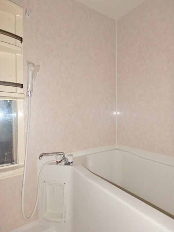 バス・シャワールーム　図面と現状に相違がある場合には現状を優先