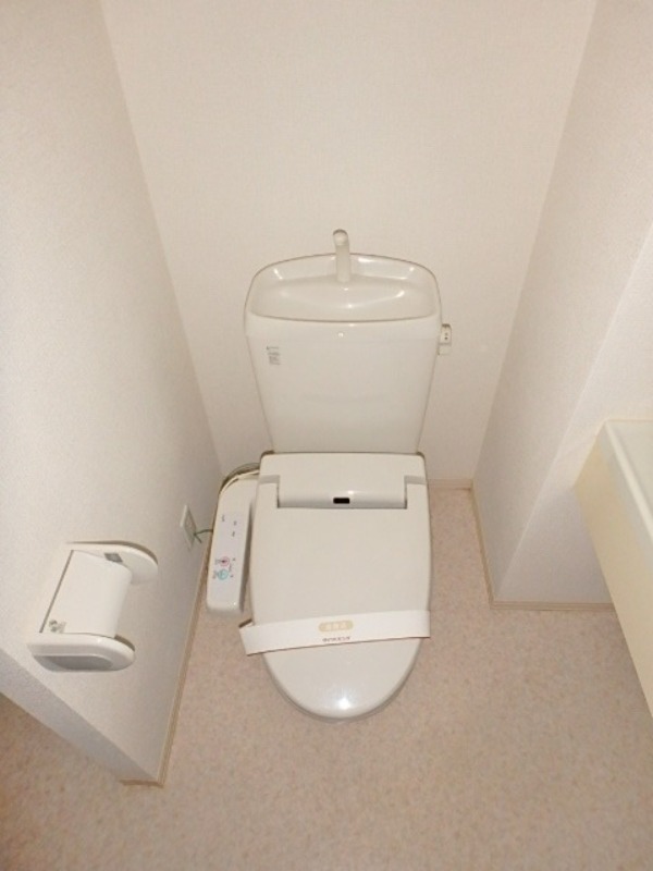 トイレ　図面と現状に相違がある場合には現状を優先