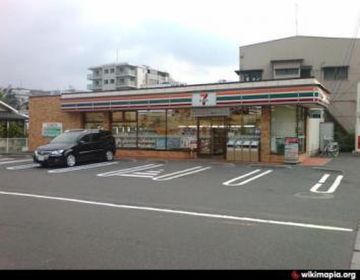コンビニ　セブンイレブン横浜希望ヶ丘店（コンビニ）まで850m