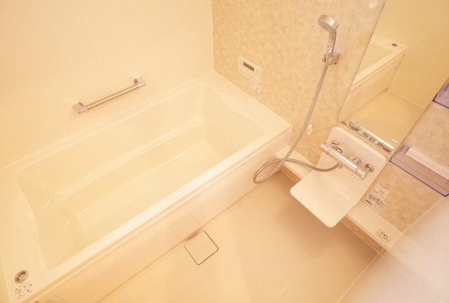 バス・シャワールーム　お風呂