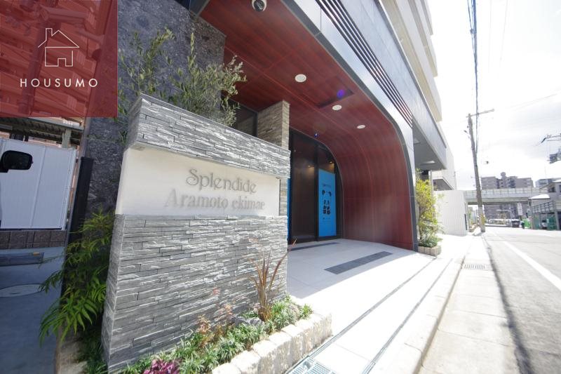 エントランス　建物の内部です