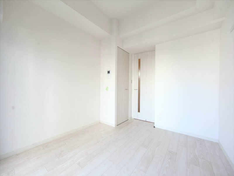 居室・リビング　洋室6.2帖　クローゼット付（収納充実してます）