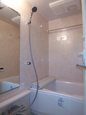 バス・シャワールーム　バス