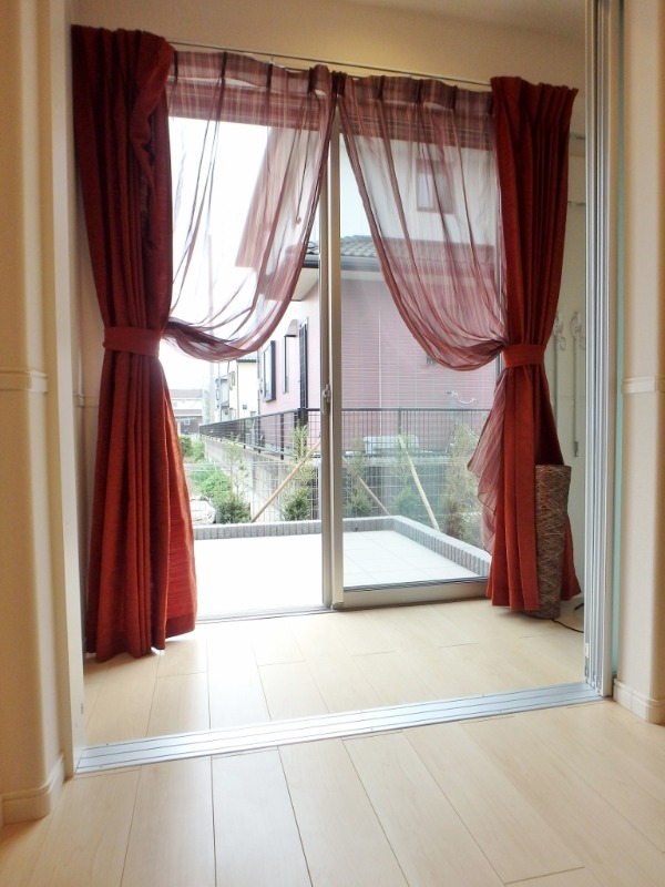 バルコニー　図面と現状に相違がある場合には現状を優先