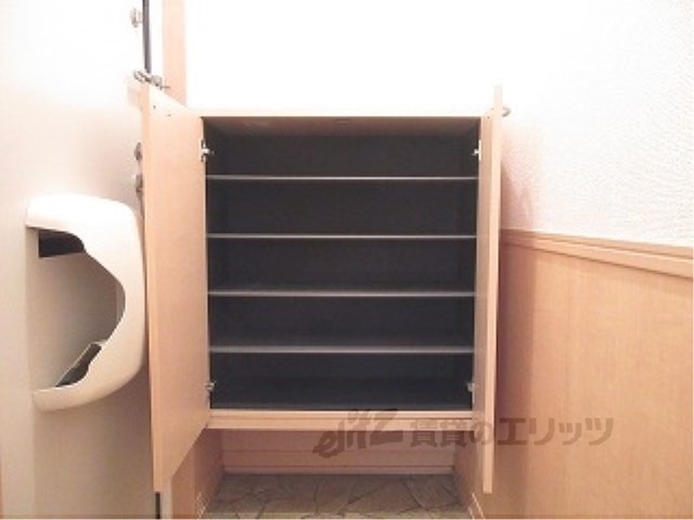 収納　下駄箱