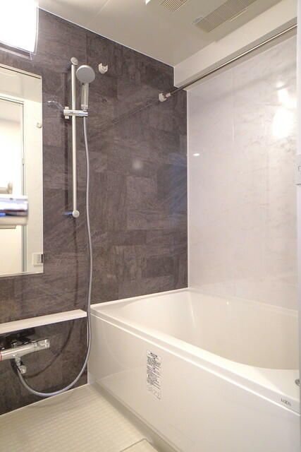 バス・シャワールーム　別部屋参考写真