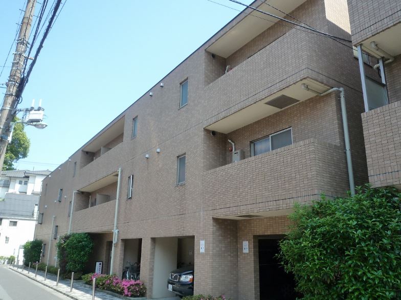 建物外観　★外壁タイル張り★