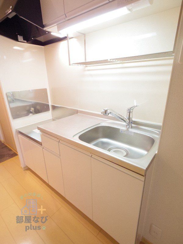 キッチン　※他号室写真です