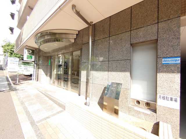 エントランス　パレステュディオ目黒東