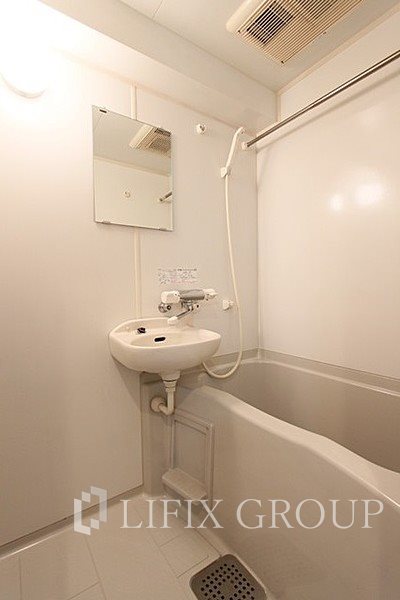 バス・シャワールーム　風呂