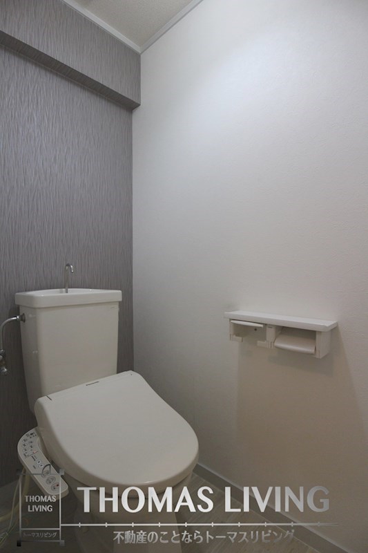 トイレ　実際のお写真を準備中の為、別タイプのお写真をご参考下さい。