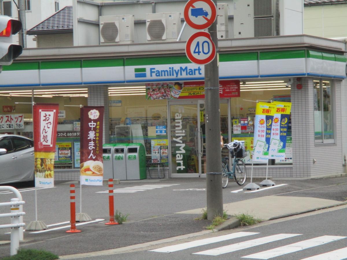 コンビニ　ファミリーマート名古屋東大曽根店（コンビニ）まで120m