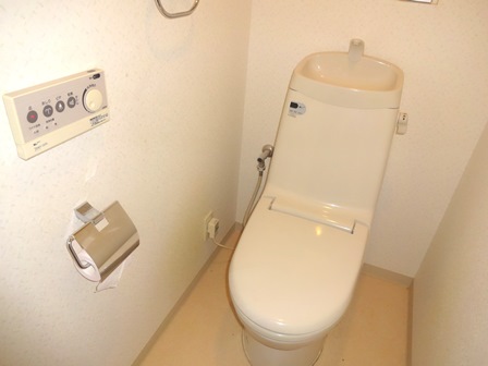 トイレ　他室写真