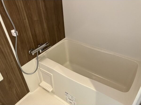 バス・シャワールーム　きれいなお風呂で快適バスタイム♪