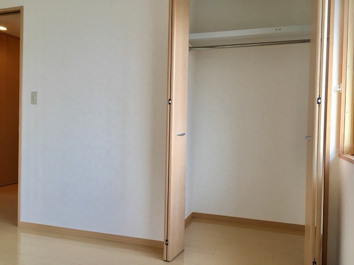 収納　北洋室収納