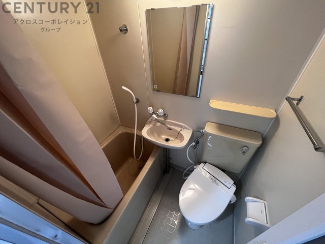 バス・シャワールーム　シンプルで機能的なユニットバスです！