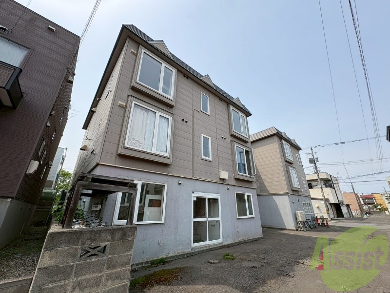 建物外観　札幌市東区北１８条東「パシャ１８」