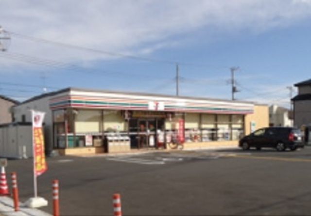 コンビニ　セブンイレブン吉川美南5丁目店（コンビニ）まで719m